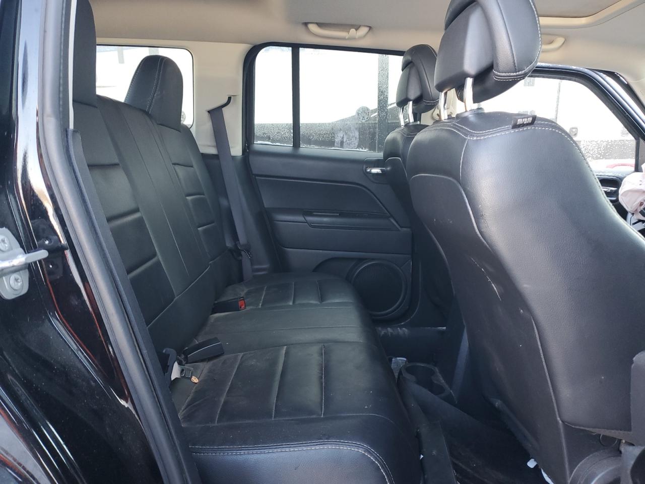 2017 Jeep Liberty (Patriot) - Image 11