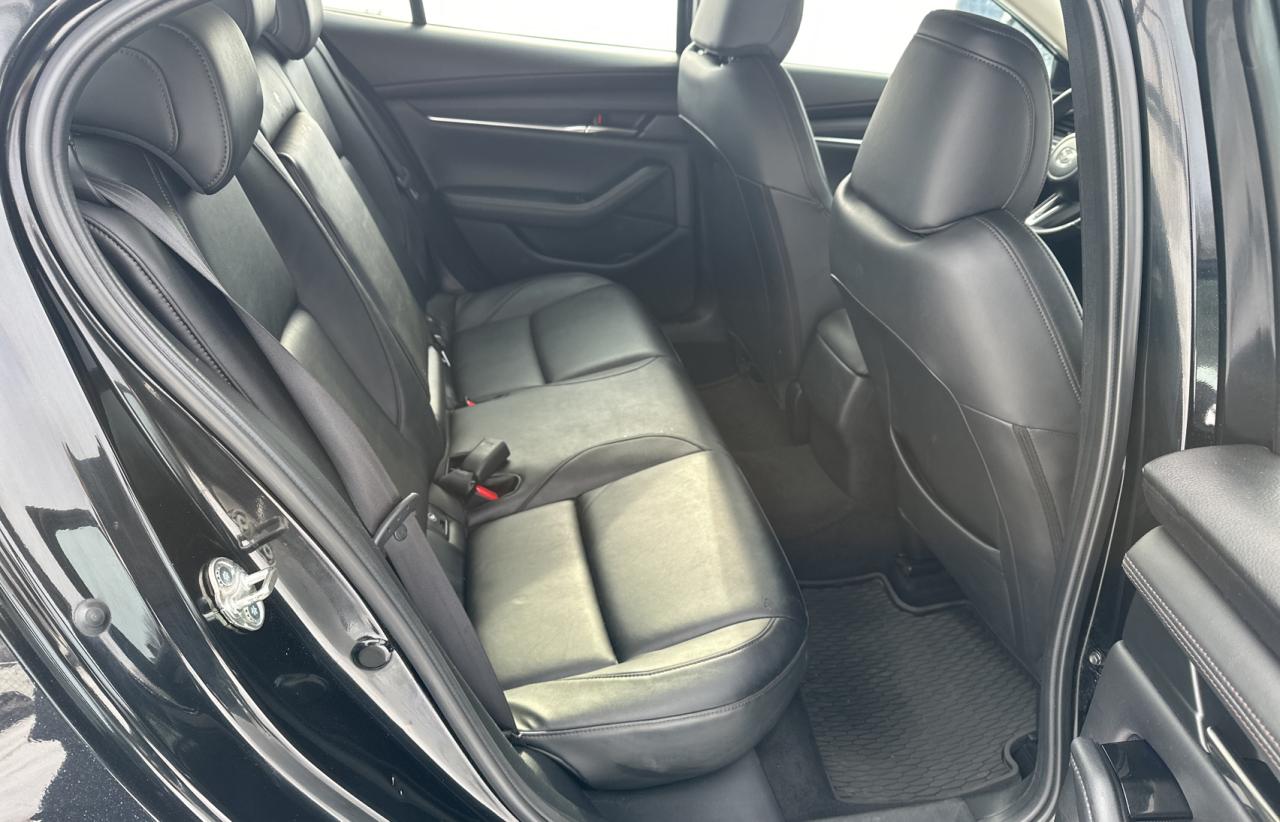 2019 Mazda 3 - Image 6