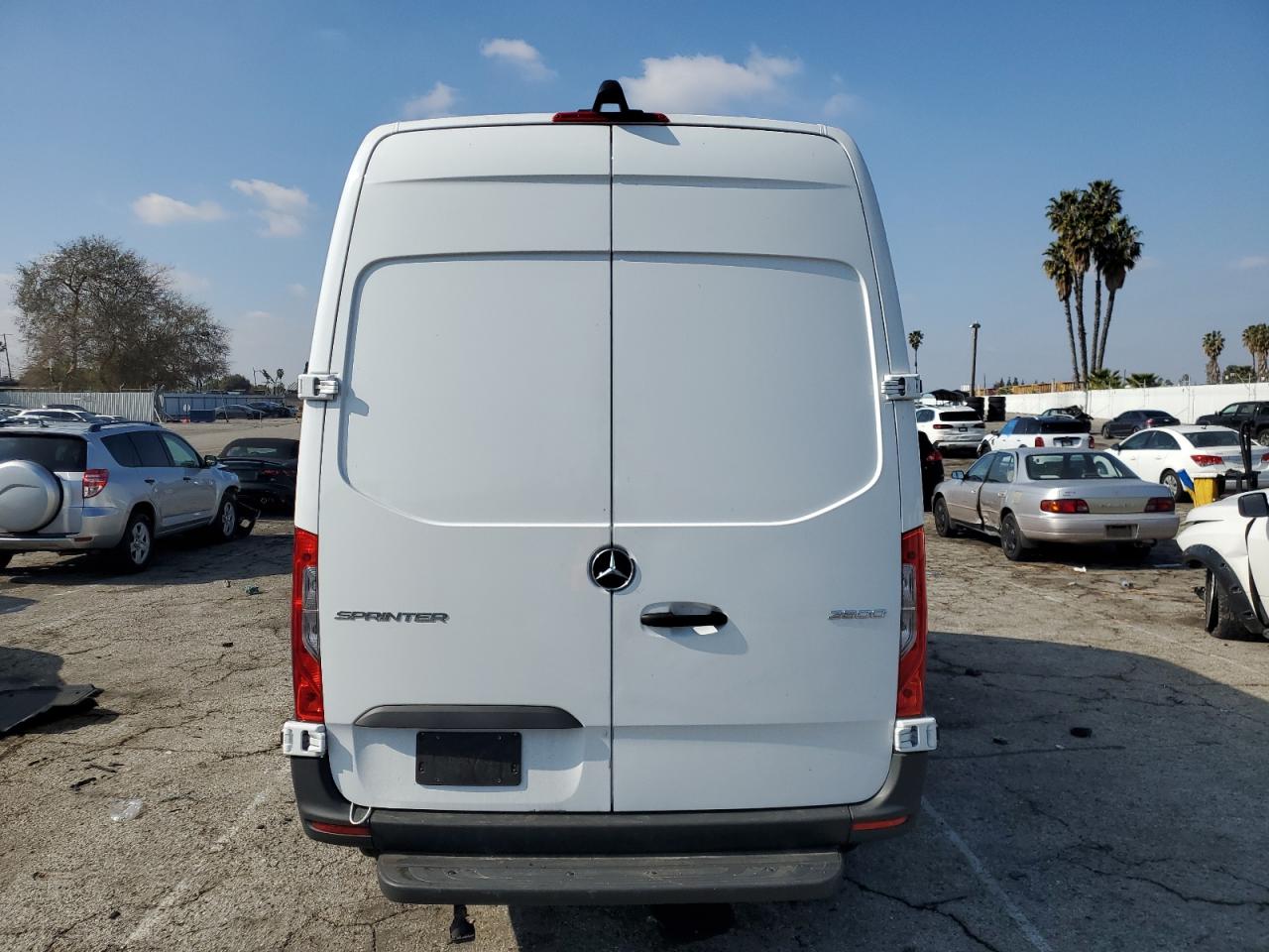 2023 Mercedes-Benz Sprinter - Image 6