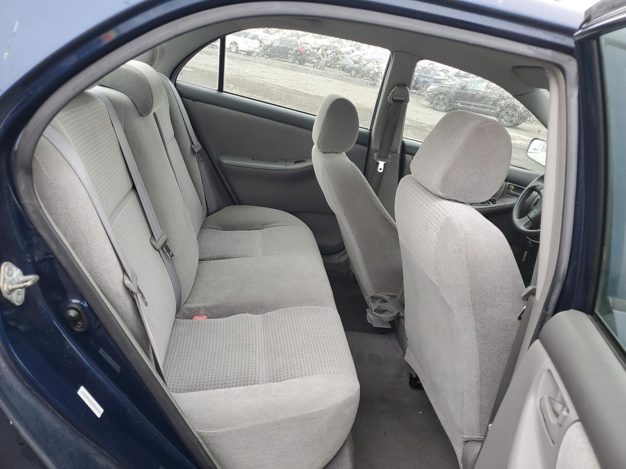 2005 Toyota Corolla - Image 10