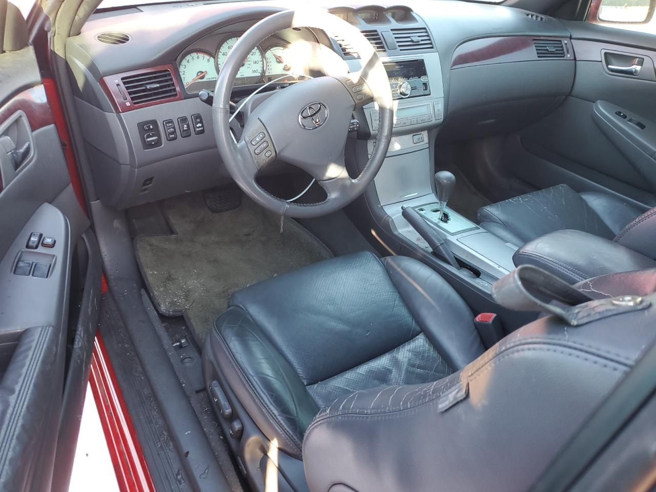 2004 Toyota Camry Solara - Image 8
