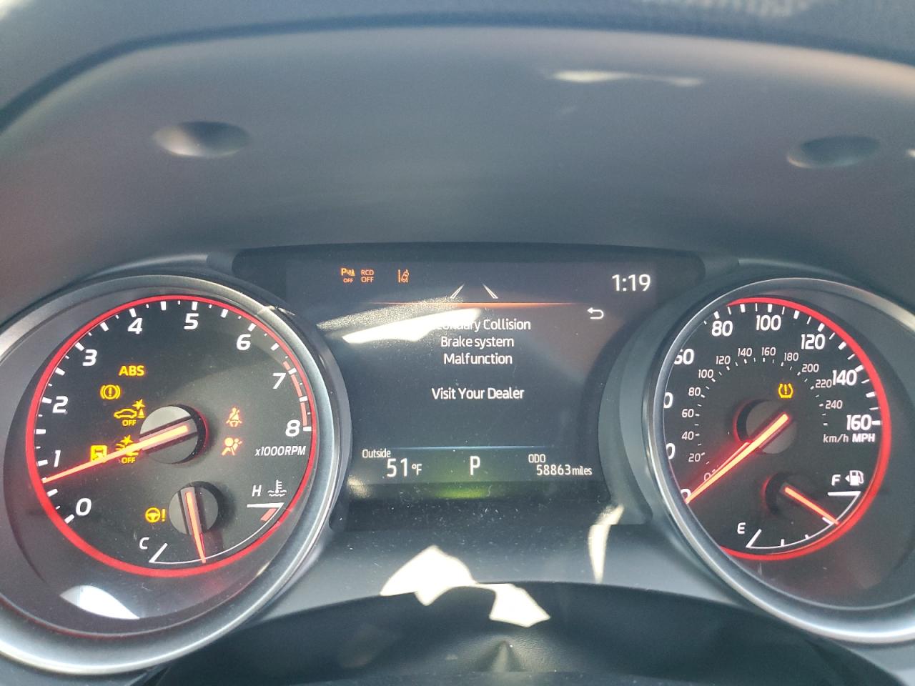 2021 Toyota Camry - Image 9
