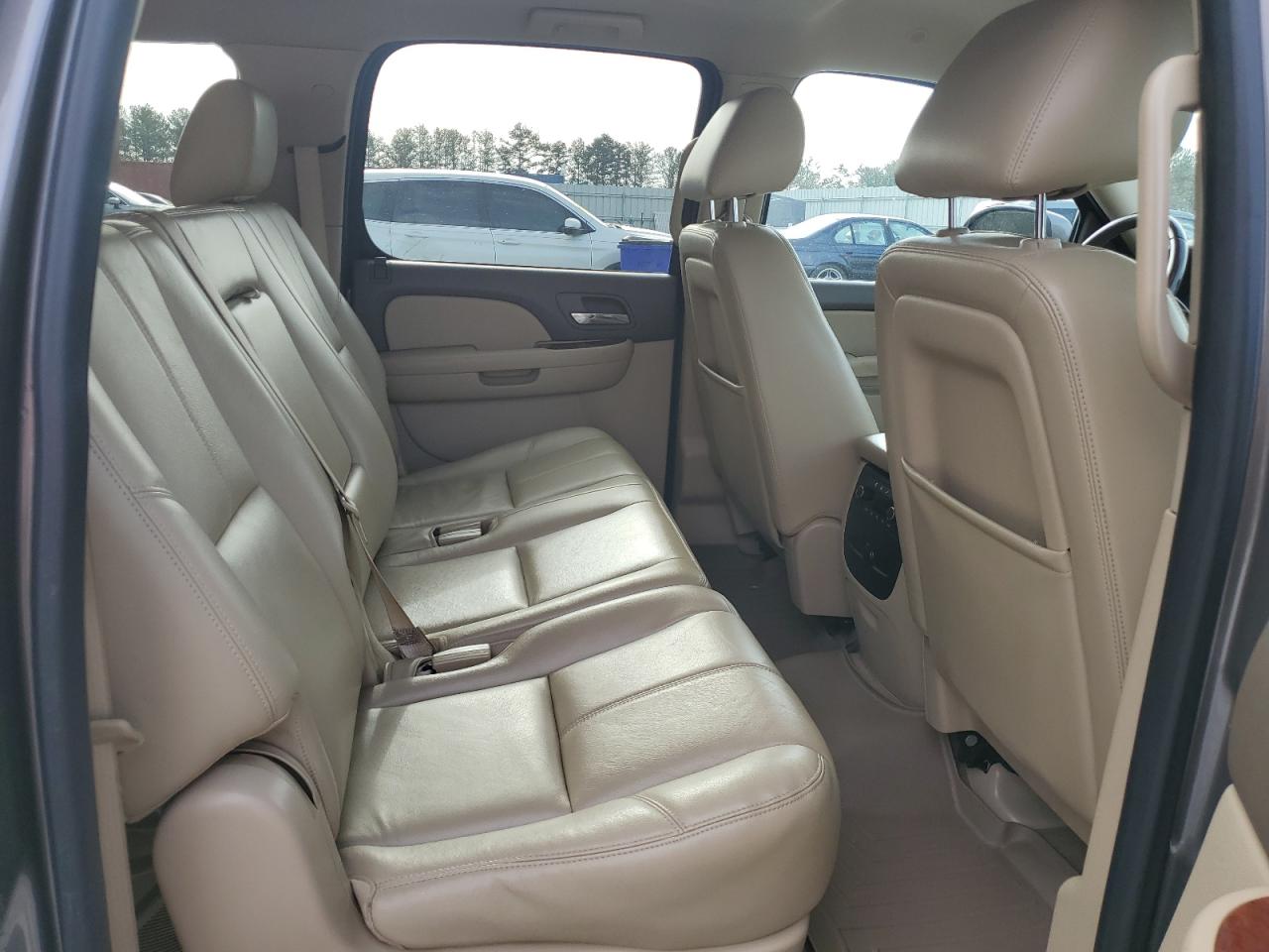 2013 GMC Yukon - Image 11