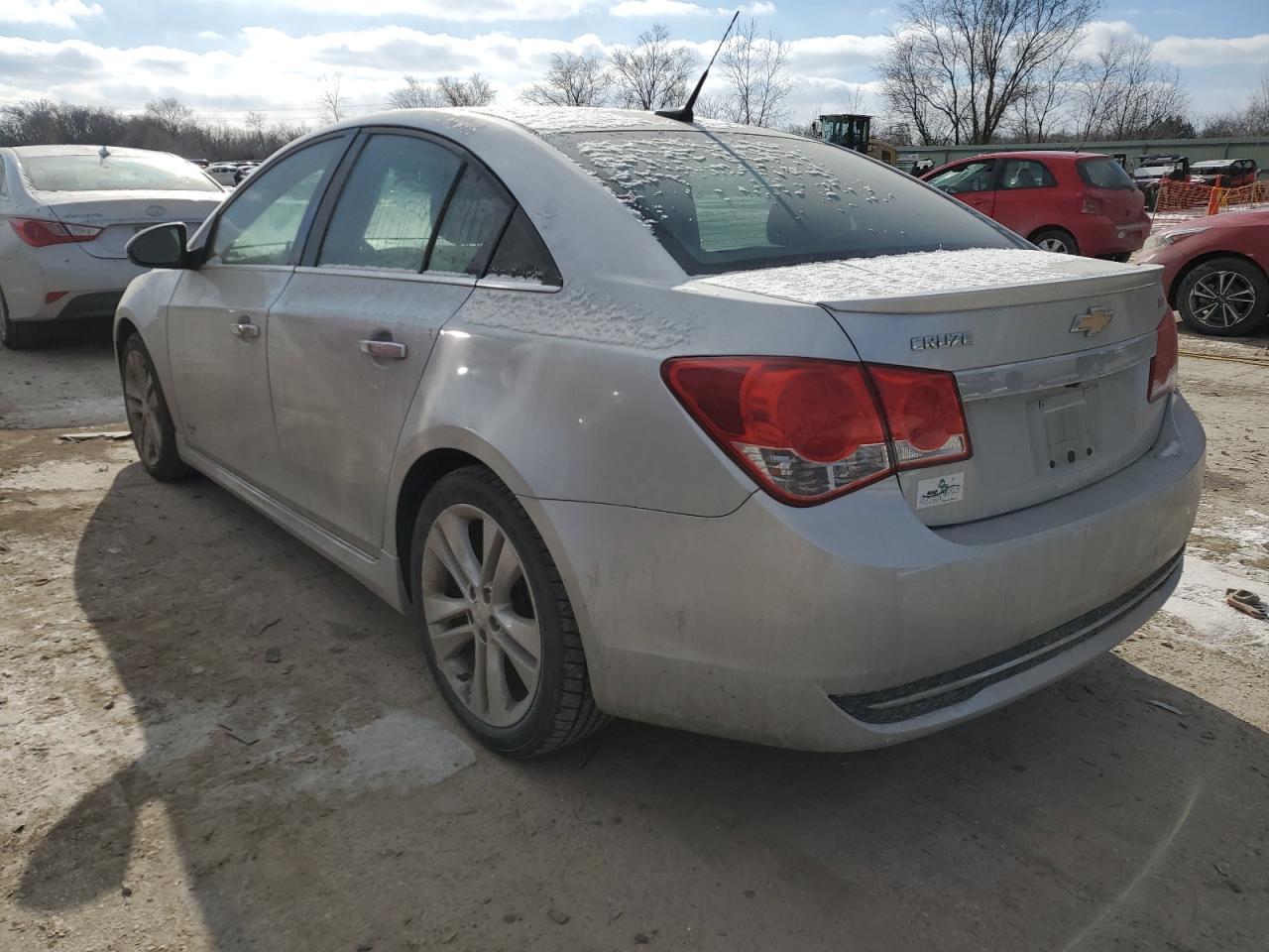 2014 Chevrolet Cruze - Image 2