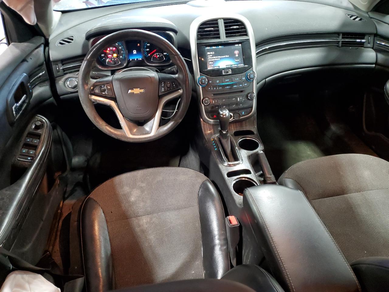 2015 Chevrolet Malibu - Image 8