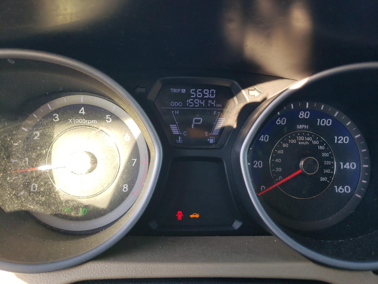 2013 Hyundai Elantra - Image 9