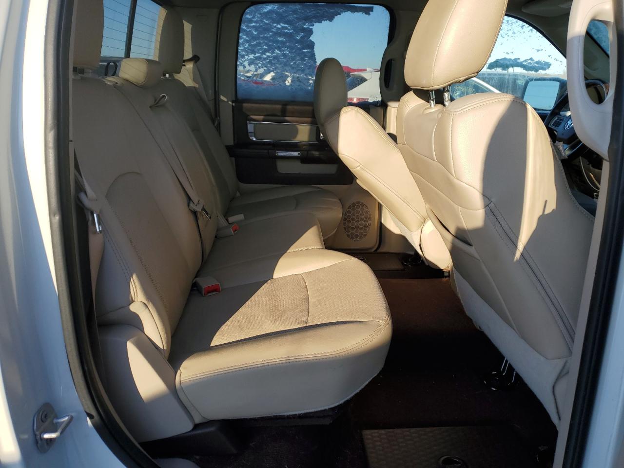 2017 RAM 1500 - Image 10