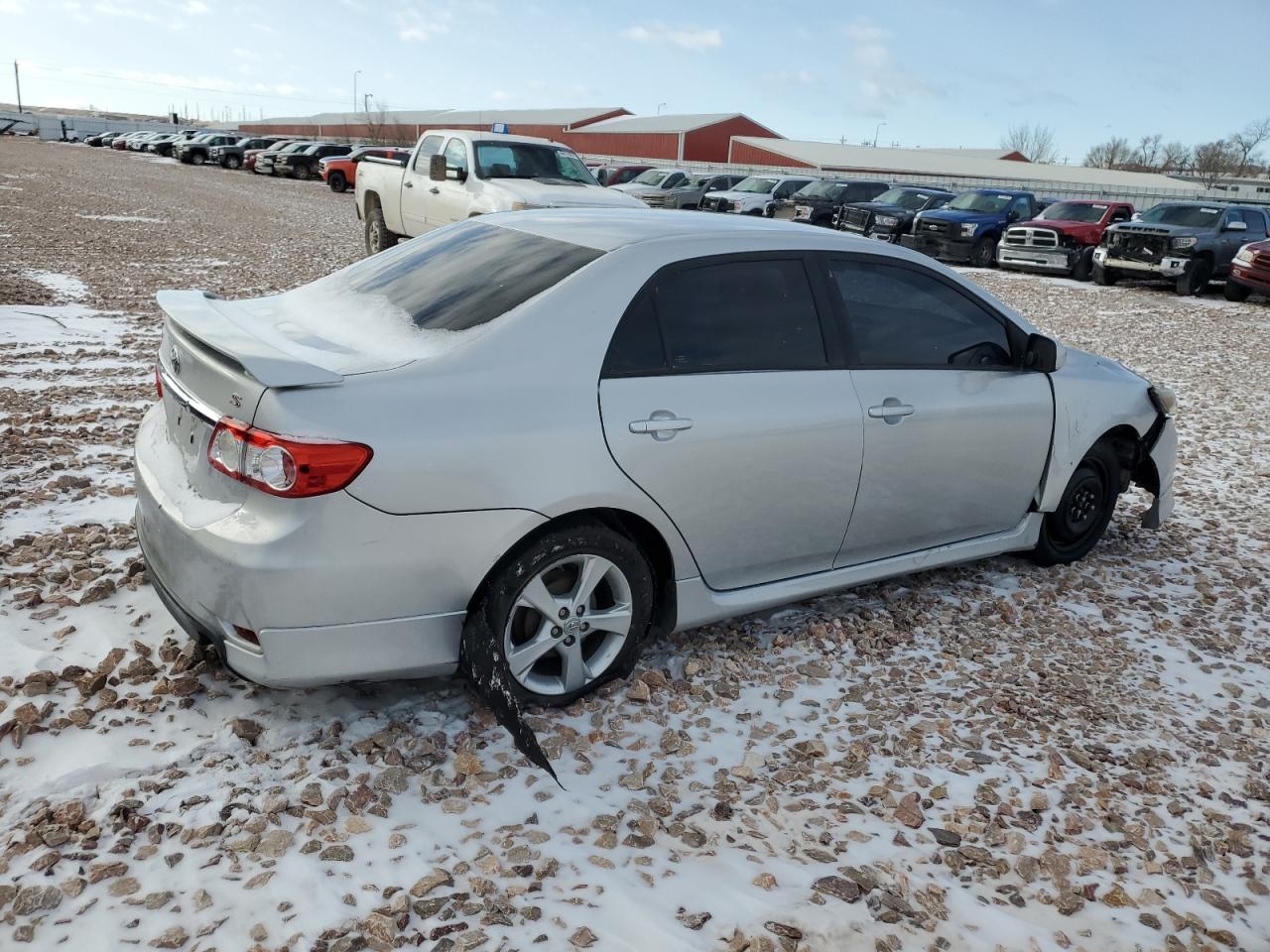 VIN 5YFBU4EE4DP098387 2013 TOYOTA COROLLA no.3