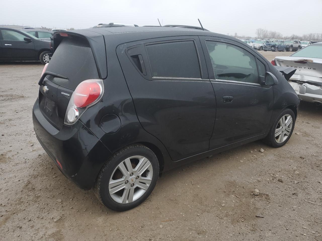 VIN KL8CD6S91EC591230 2014 CHEVROLET SPARK no.3