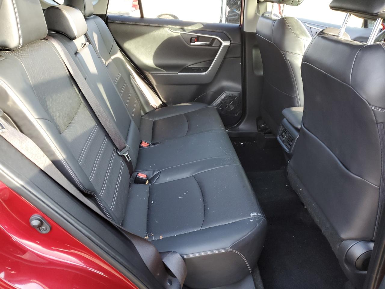 2019 Toyota RAV 4 - Image 11