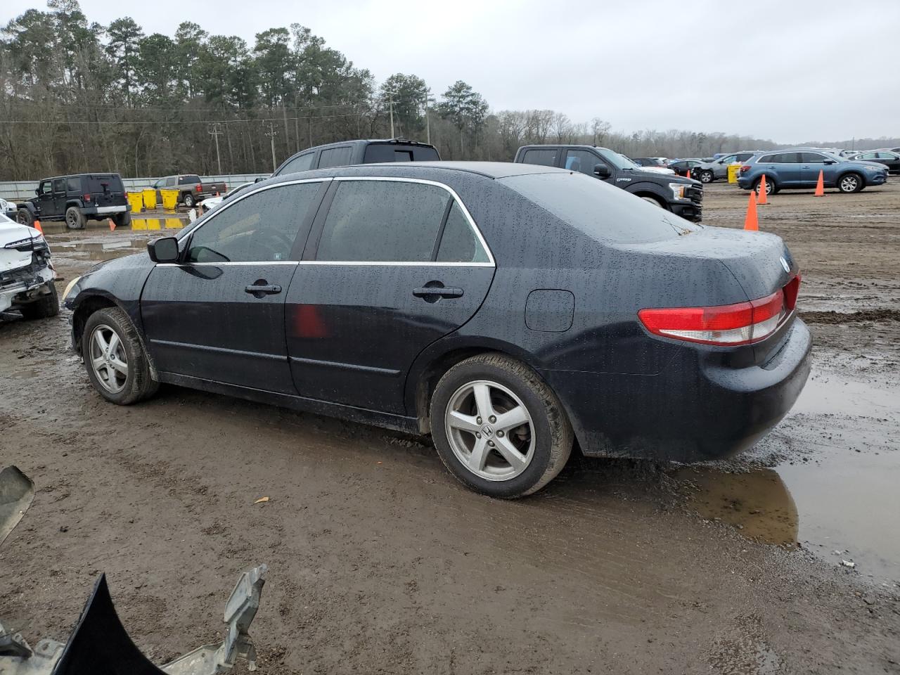 2003 Honda Accord - Image 2