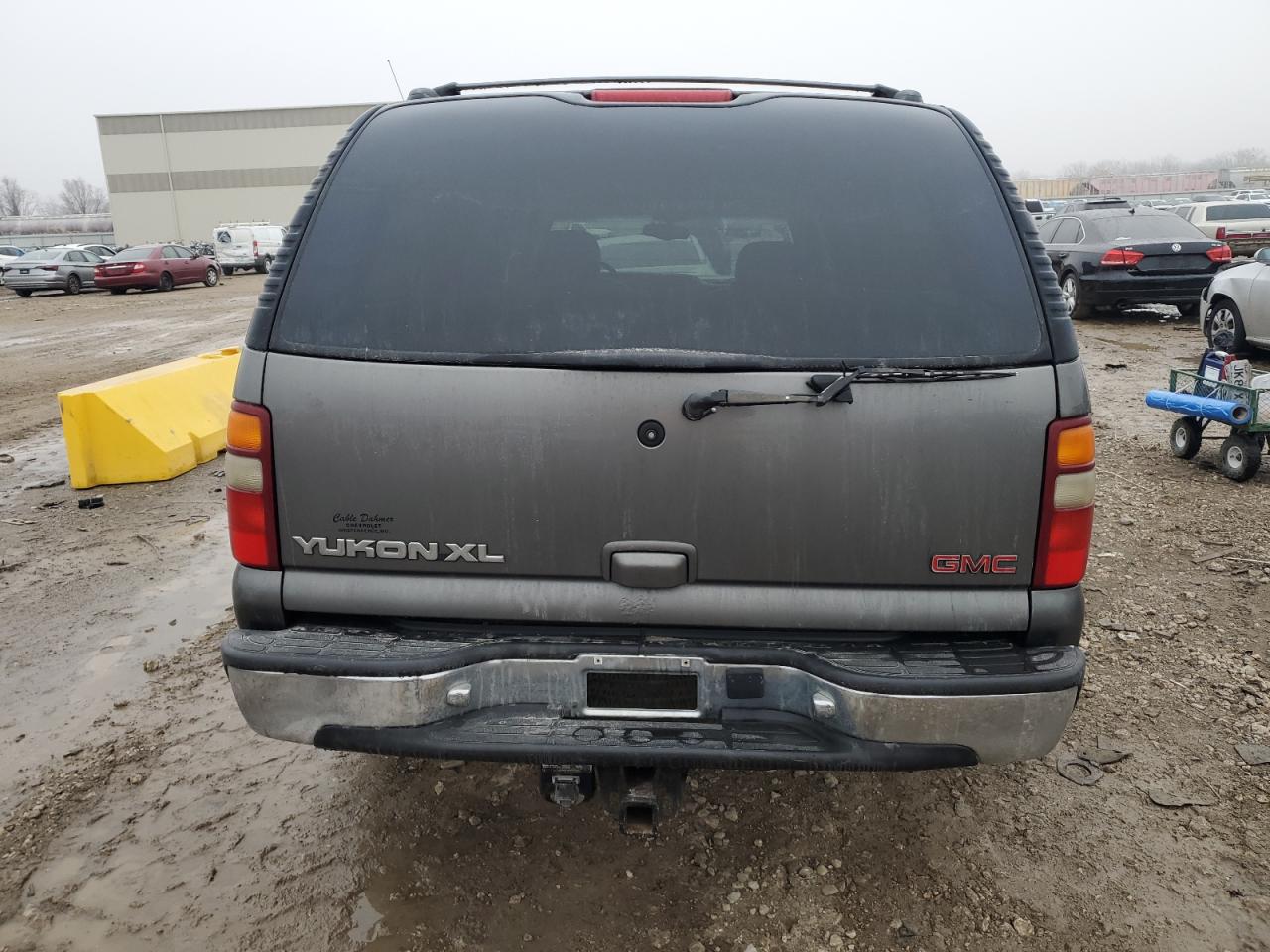 2001 GMC Yukon Xl K1500 VIN: 3GKFK16T01G275851 Lot: 51246065