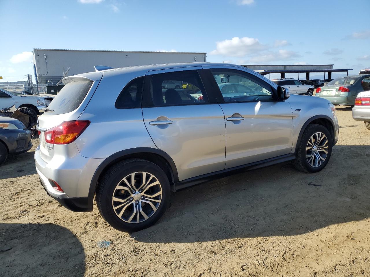 2018 Mitsubishi Outlander Sport Es VIN: JA4AP3AU4JU021411 Lot: 43193495