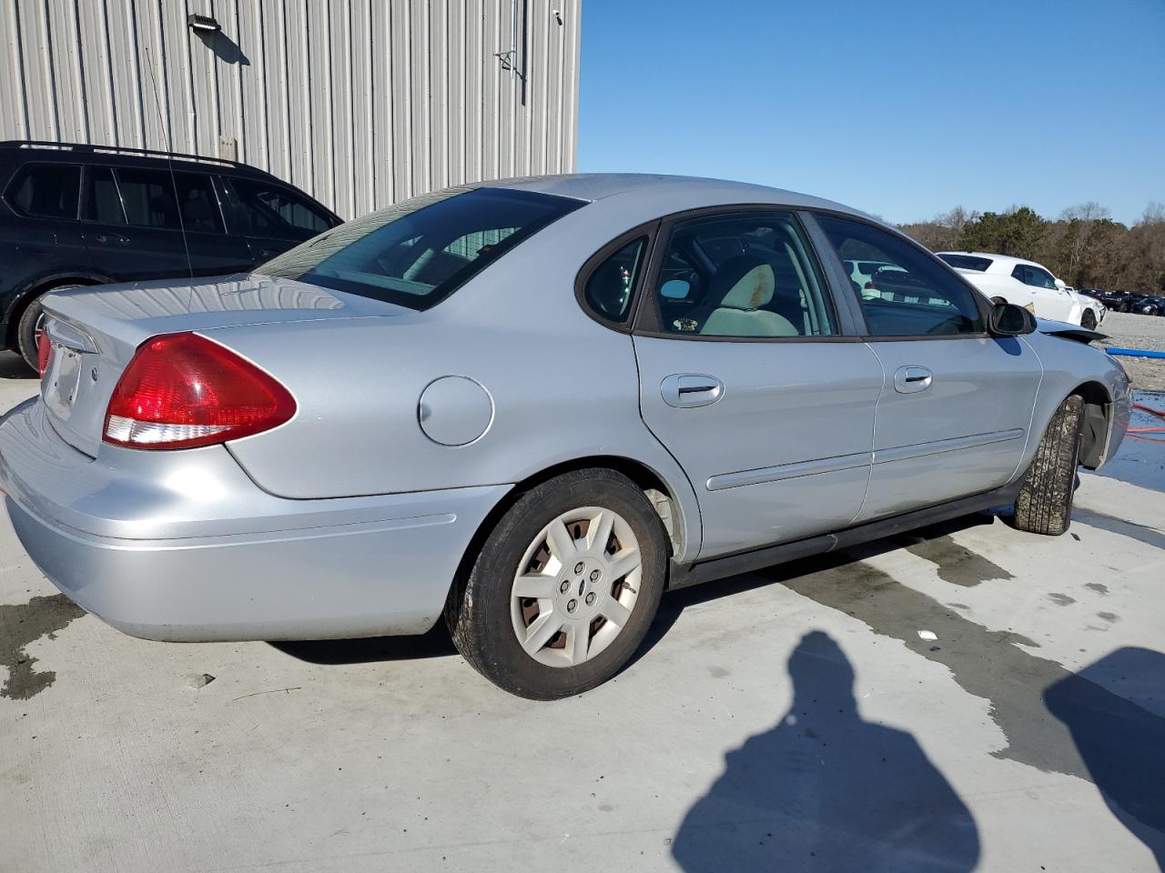 2006 Ford Taurus - Image 3