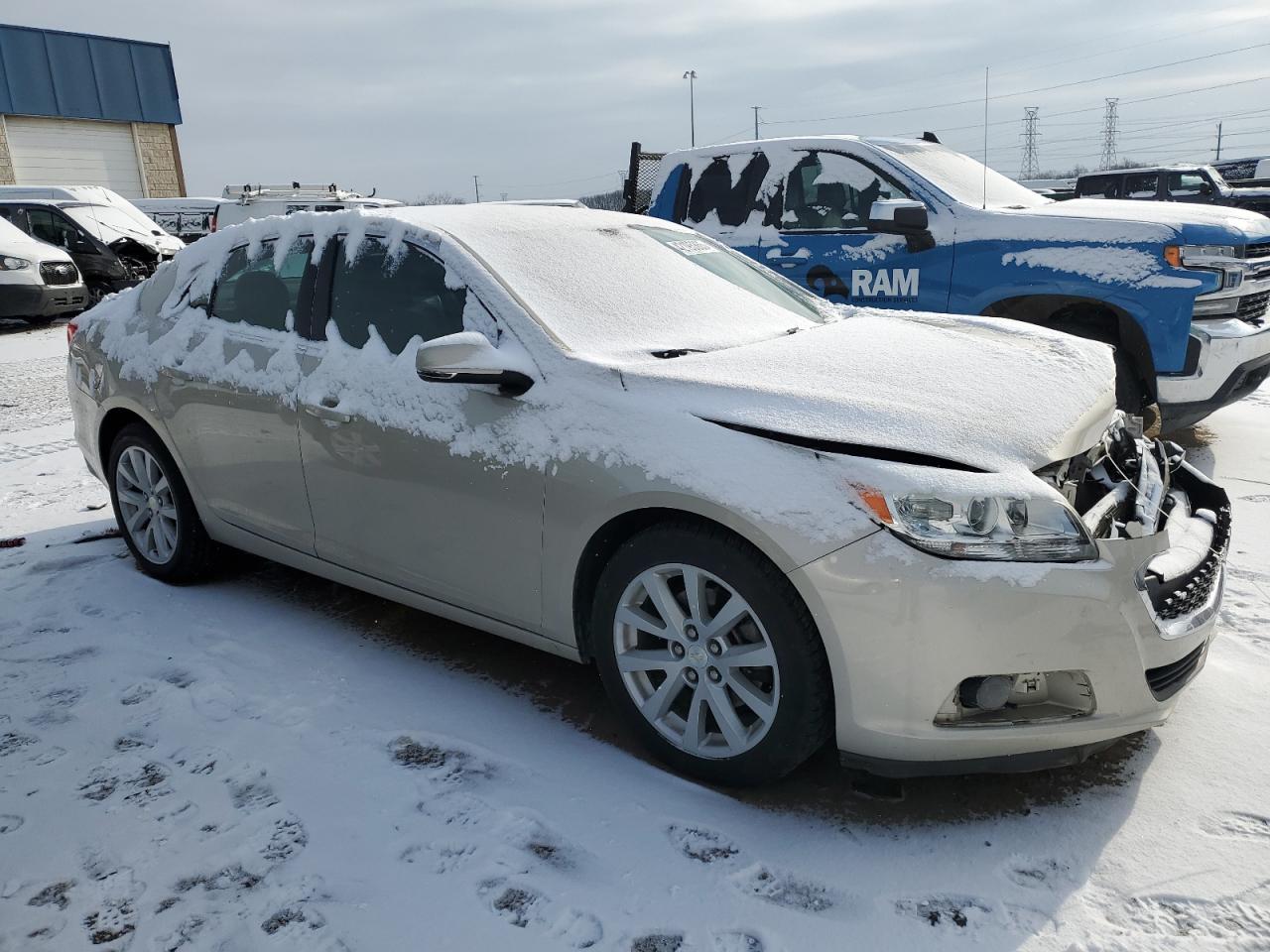 2015 Chevrolet Malibu - Image 4