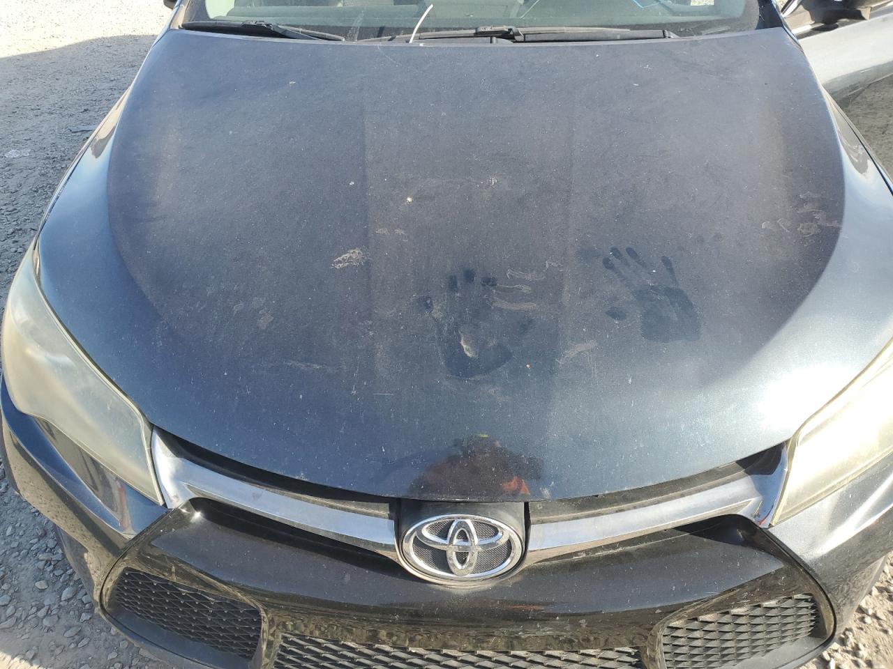 2015 Toyota Camry - Image 11