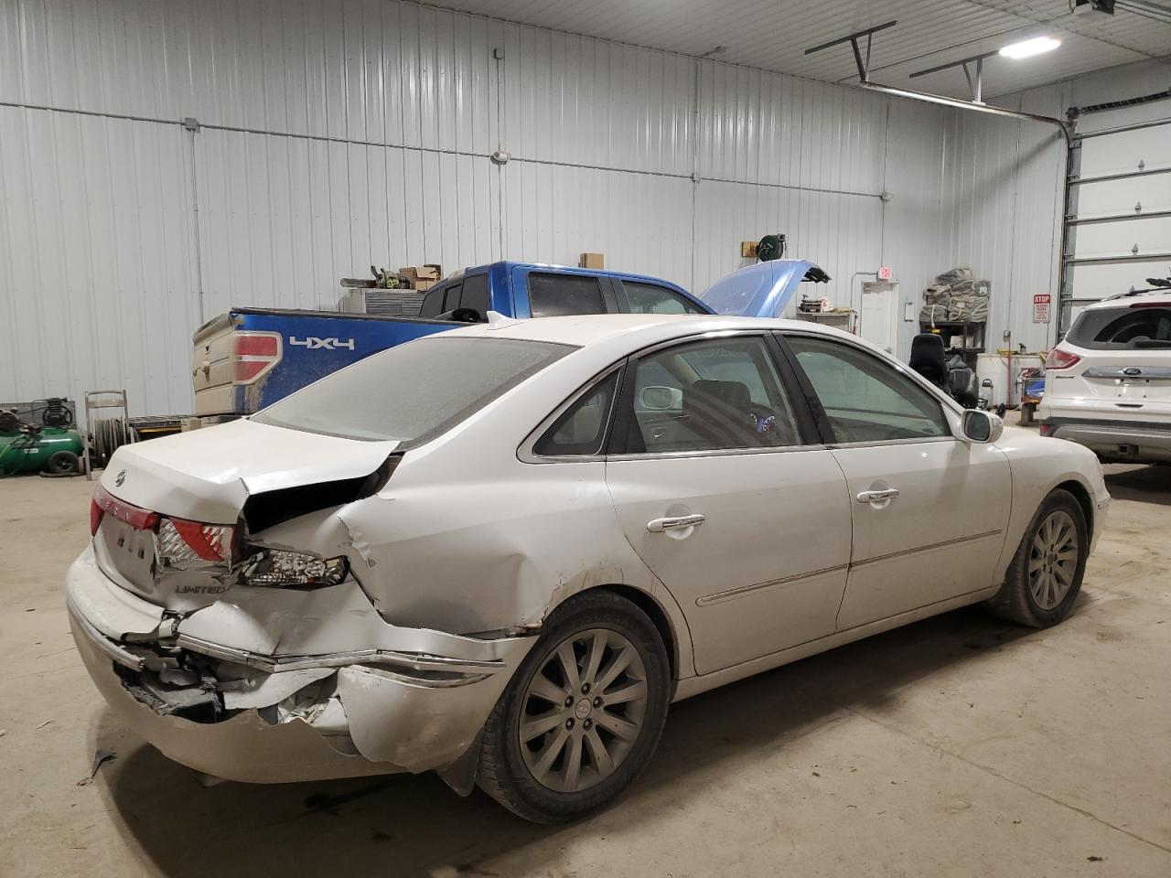 2009 Hyundai Azera - Image 3