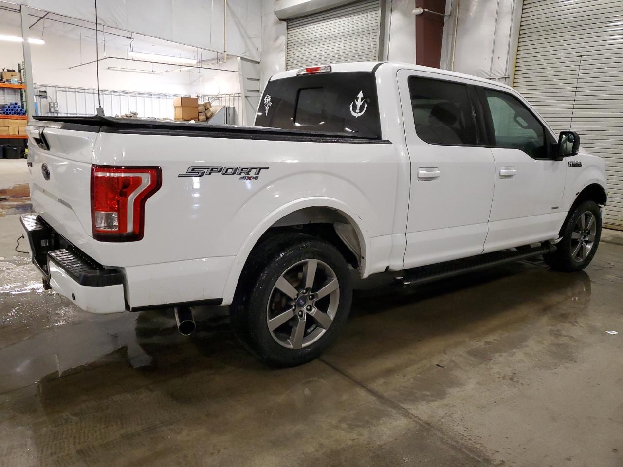 2015 Ford F-150 - Image 3
