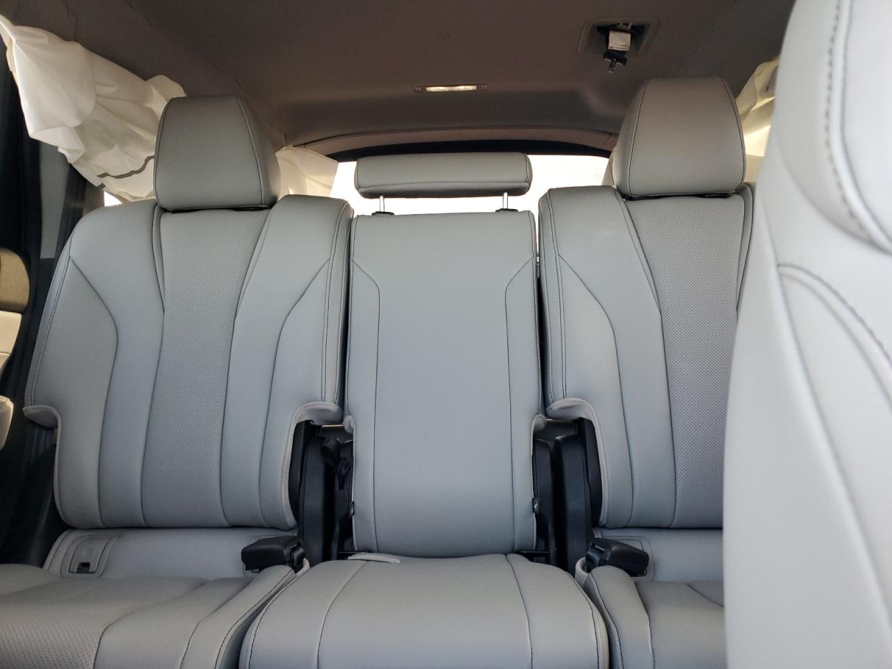 2024 Acura MDX - Image 10
