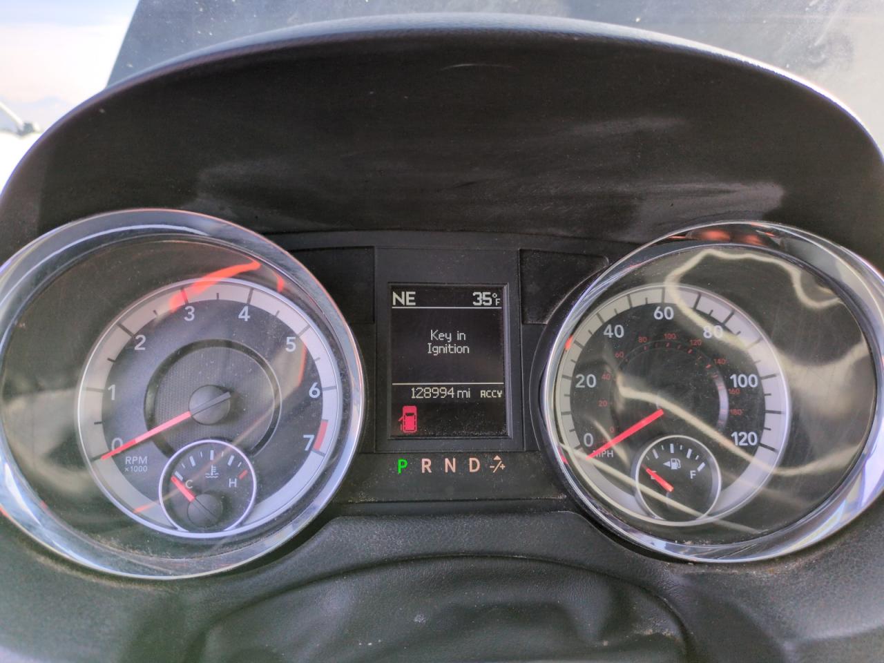 2017 Dodge Caravan - Image 9