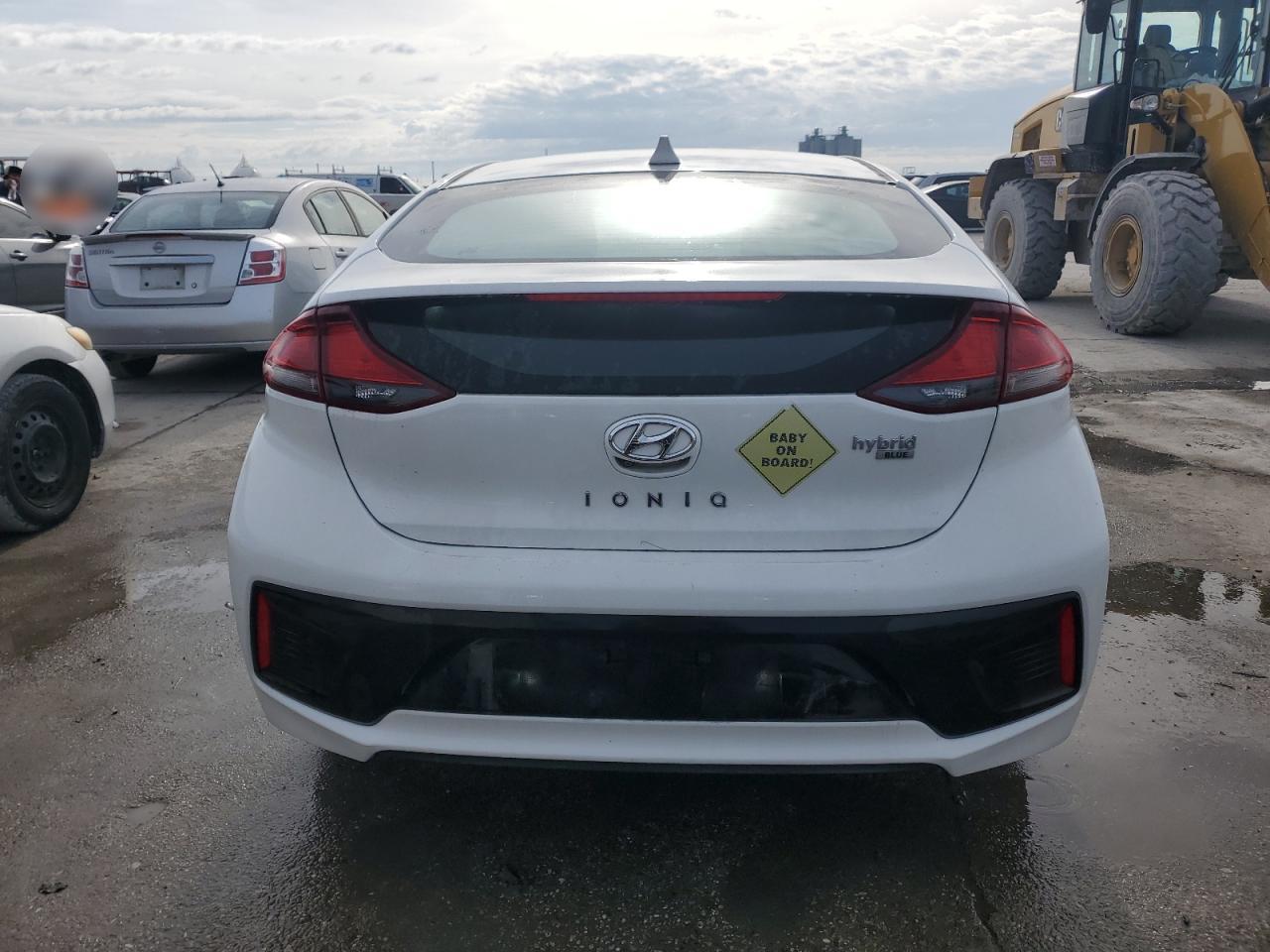 2017 Hyundai IONIQ - Image 6