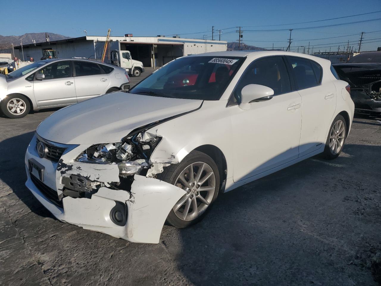 VIN JTHKD5BH1D2158725 2013 LEXUS CT 200 no.1