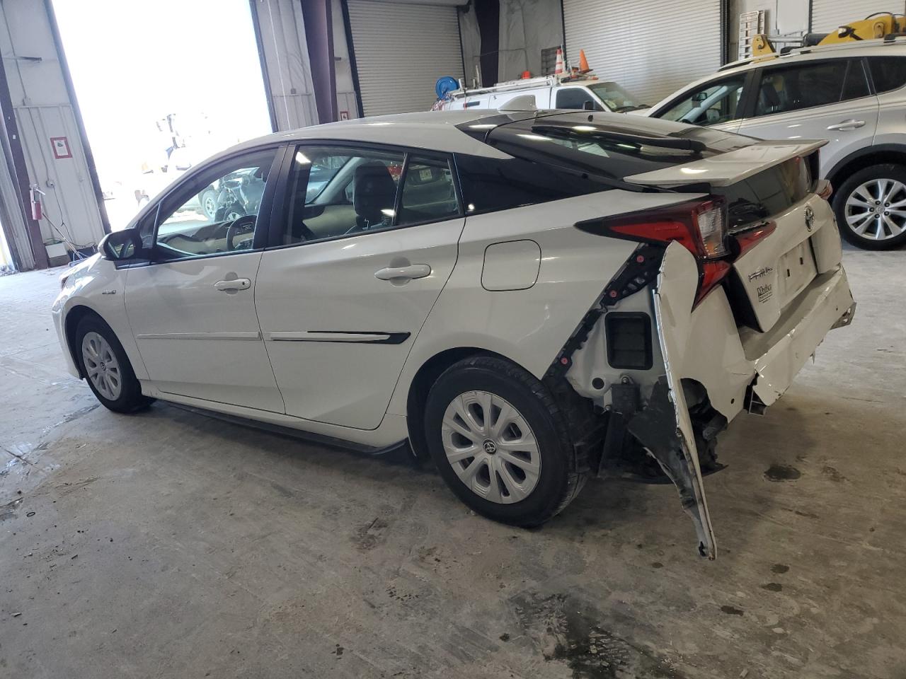 2022 Toyota Prius - Image 2
