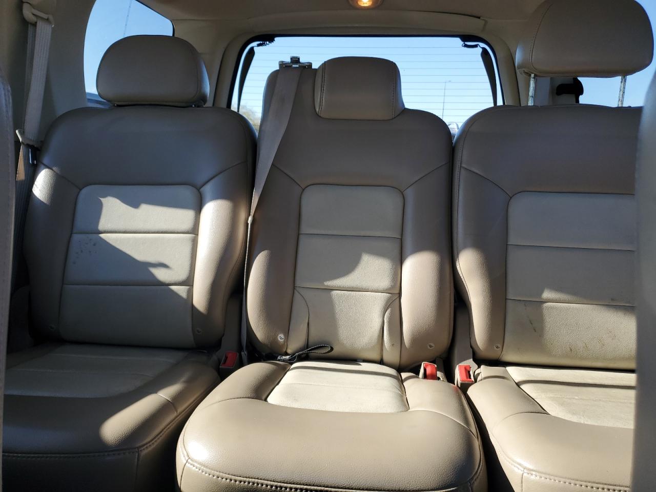 2004 Ford Expedition - Image 10