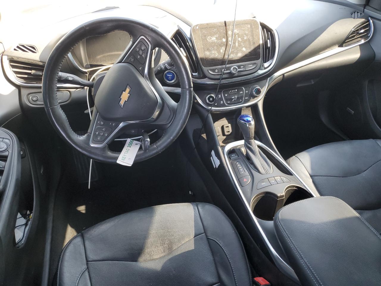 2017 Chevrolet Volt - Image 8