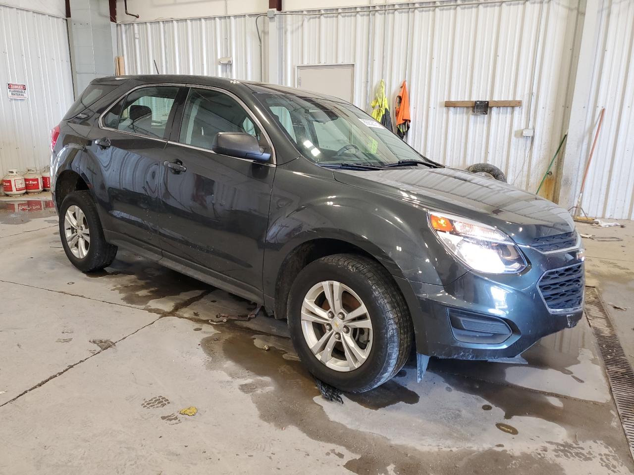 2017 Chevrolet Equinox - Image 4