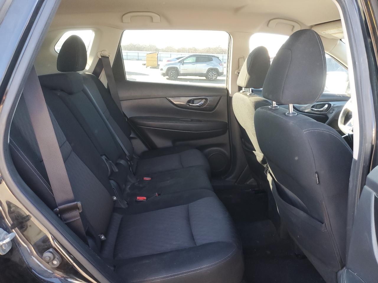 KNMAT2MT2HP509666 NISSAN ROGUE 2017