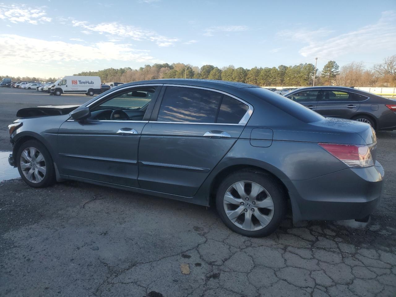 2008 Honda Accord - Image 2
