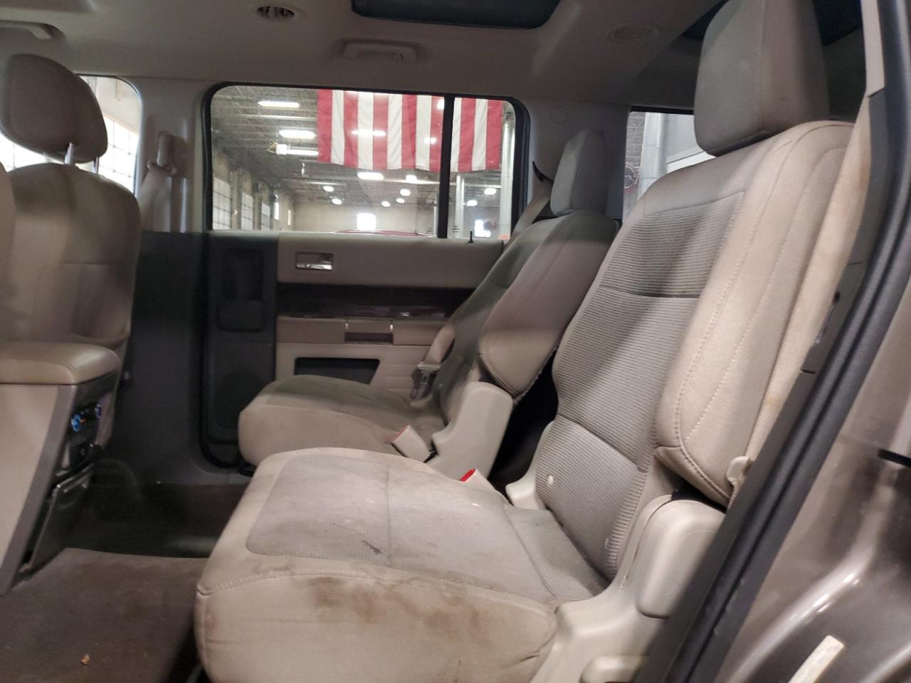 2012 Ford Flex - Image 12