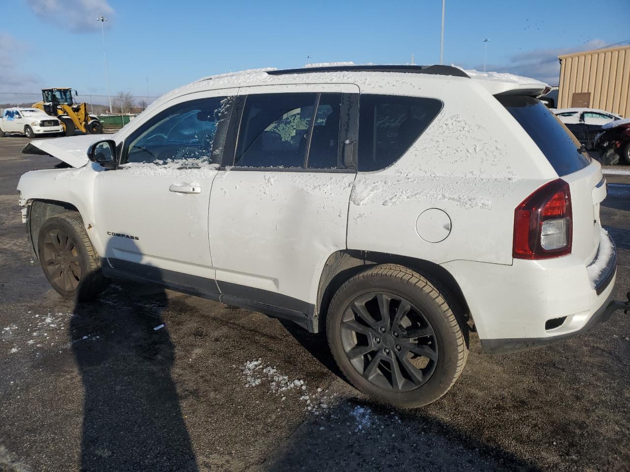 VIN 1C4NJCBA2ED764426 2014 JEEP COMPASS no.2