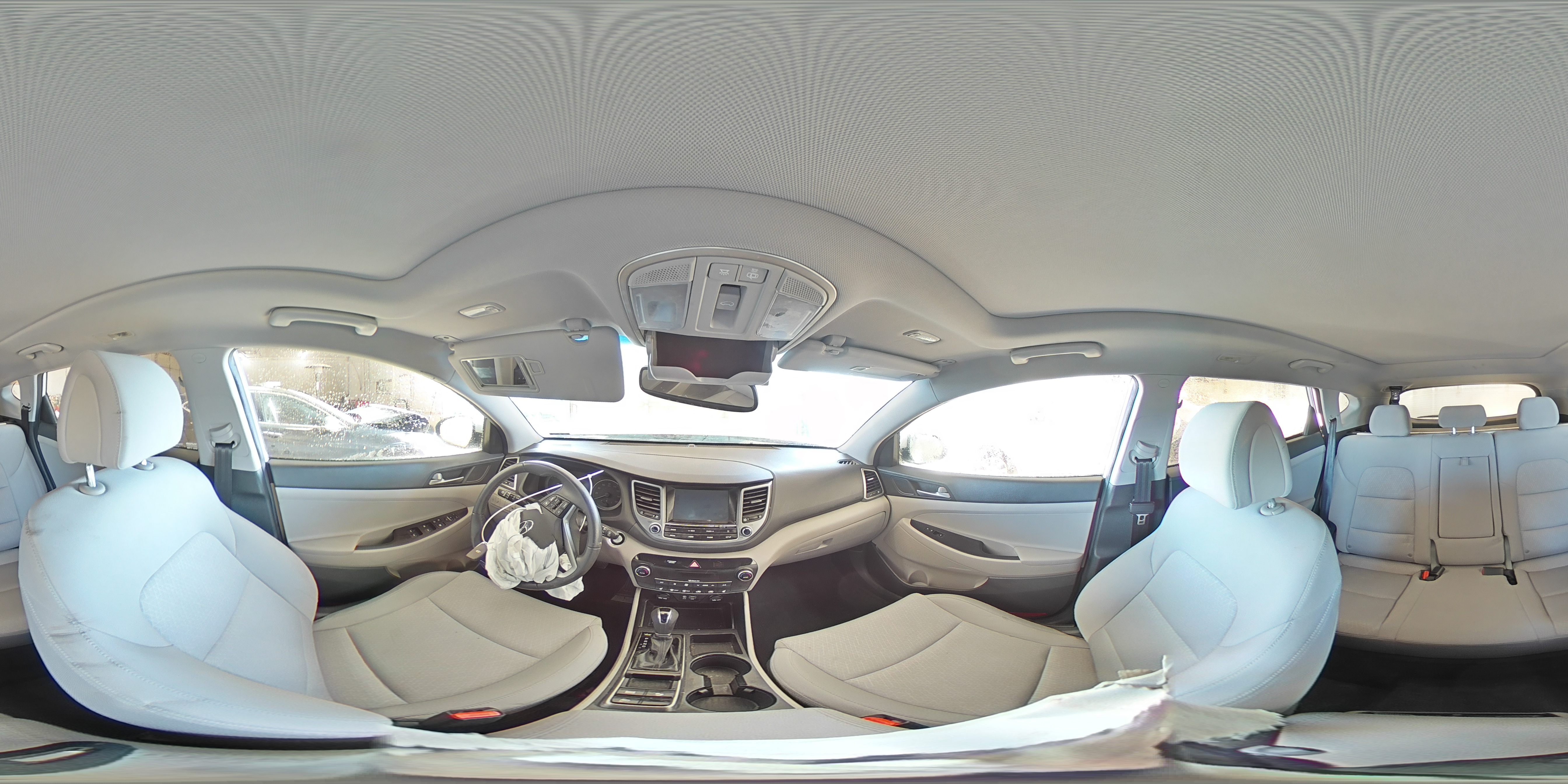 2018 Hyundai Tucson - Image 16
