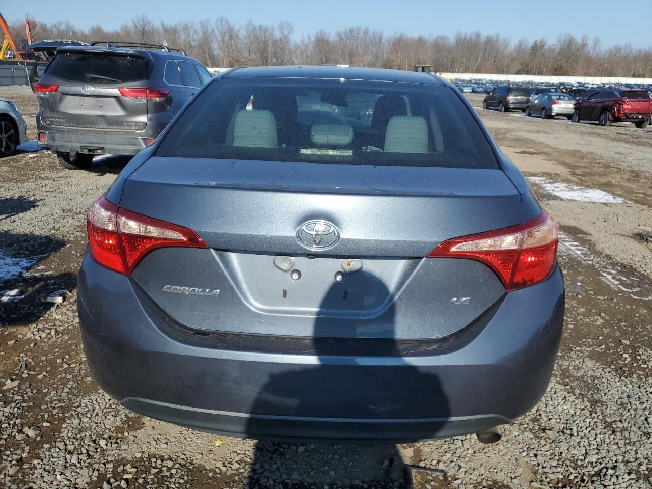 2T1BURHE4JC017005 TOYOTA COROLLA 2018