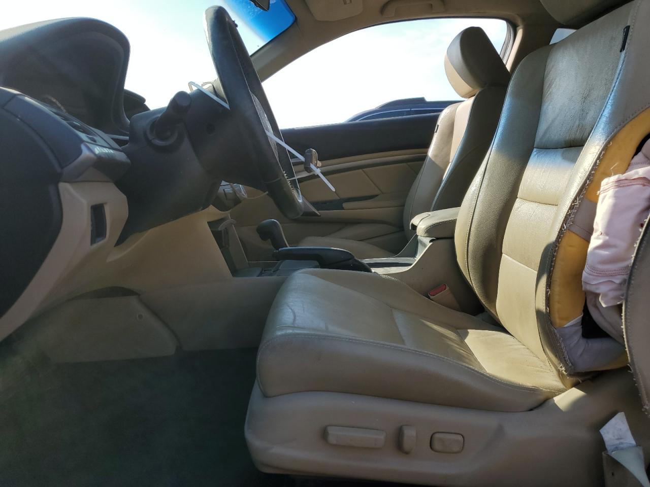 2010 Honda Accord - Image 7