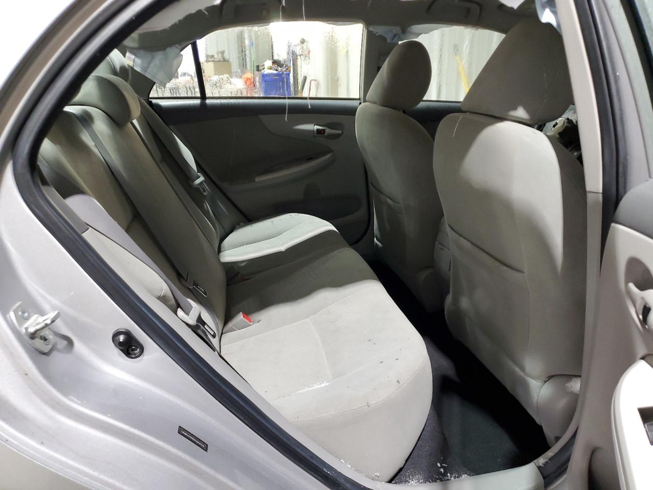 2010 Toyota Corolla - Image 10