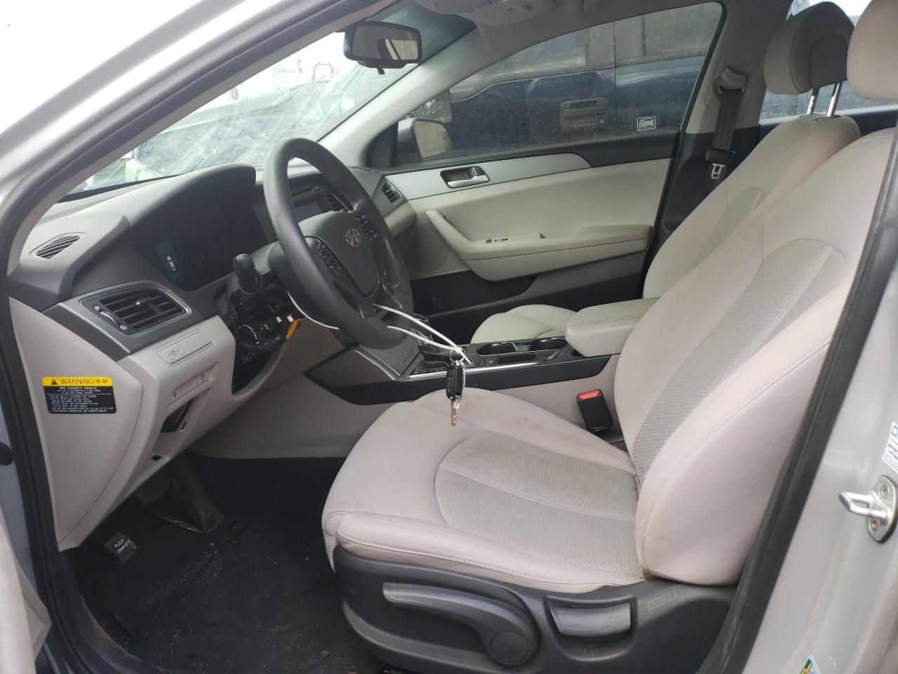 2017 Hyundai Sonata - Image 7