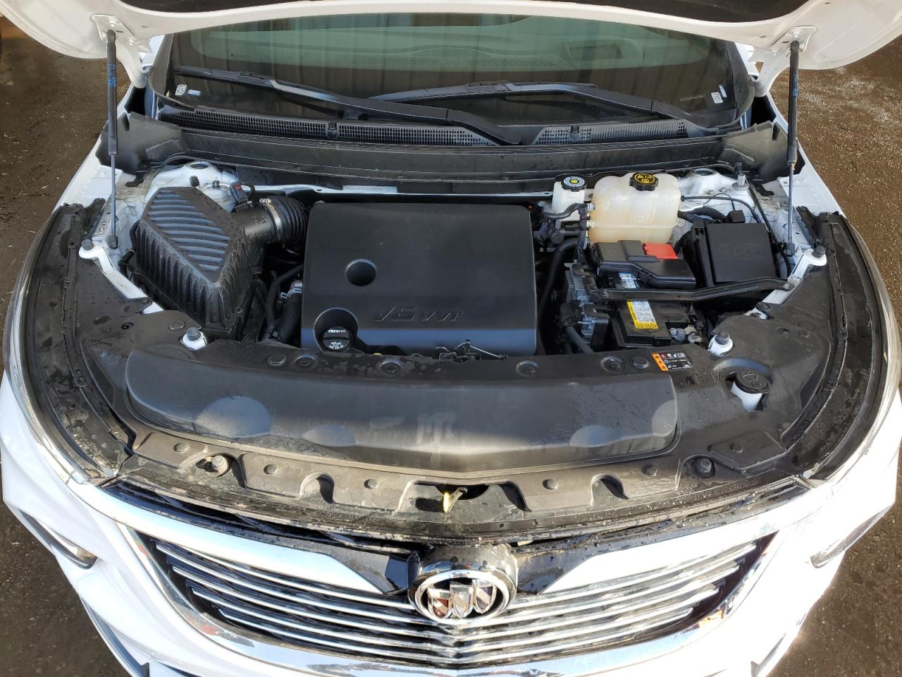 2022 Buick Enclave - Image 12