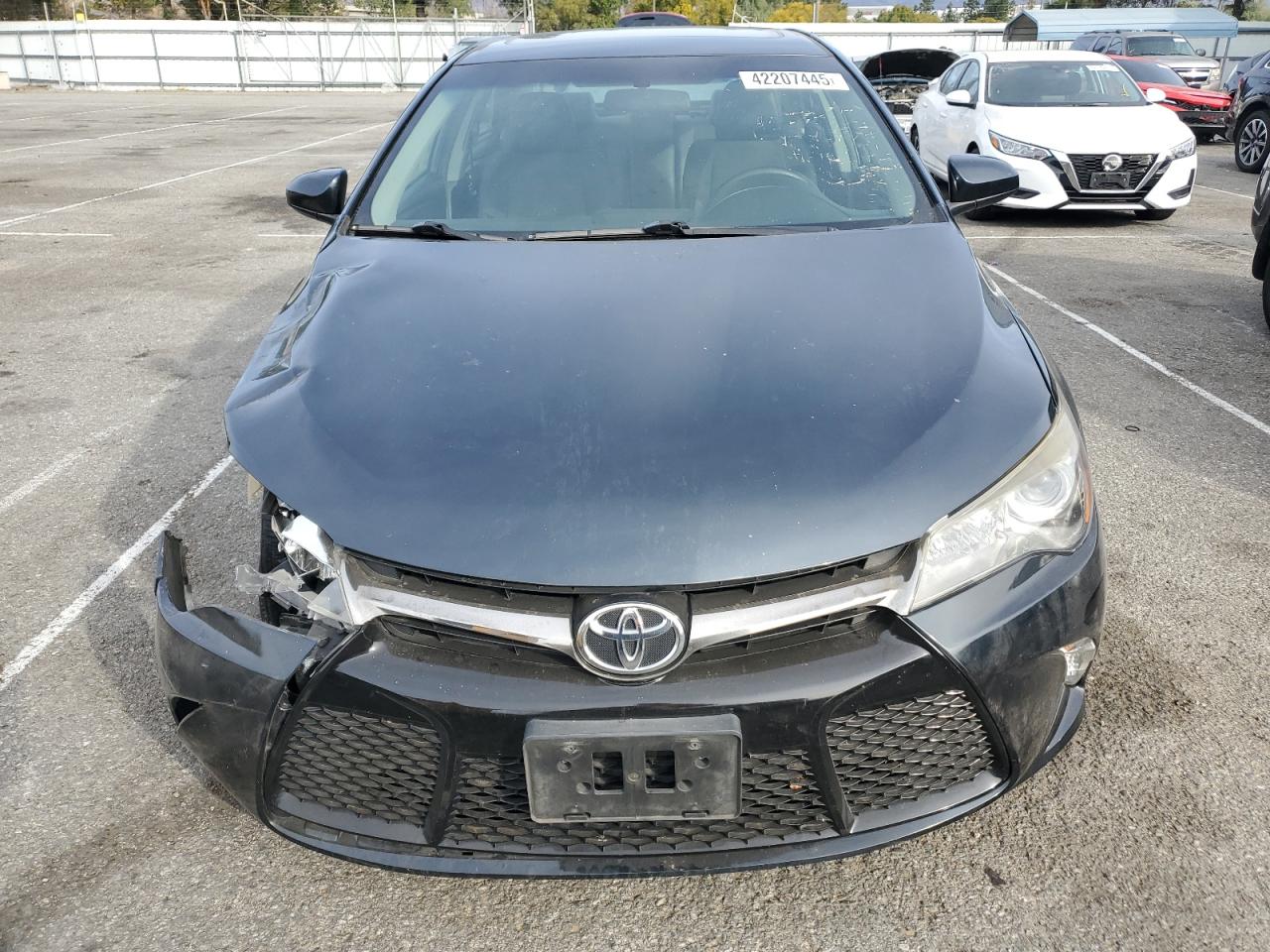 2017 Toyota Camry - Image 5