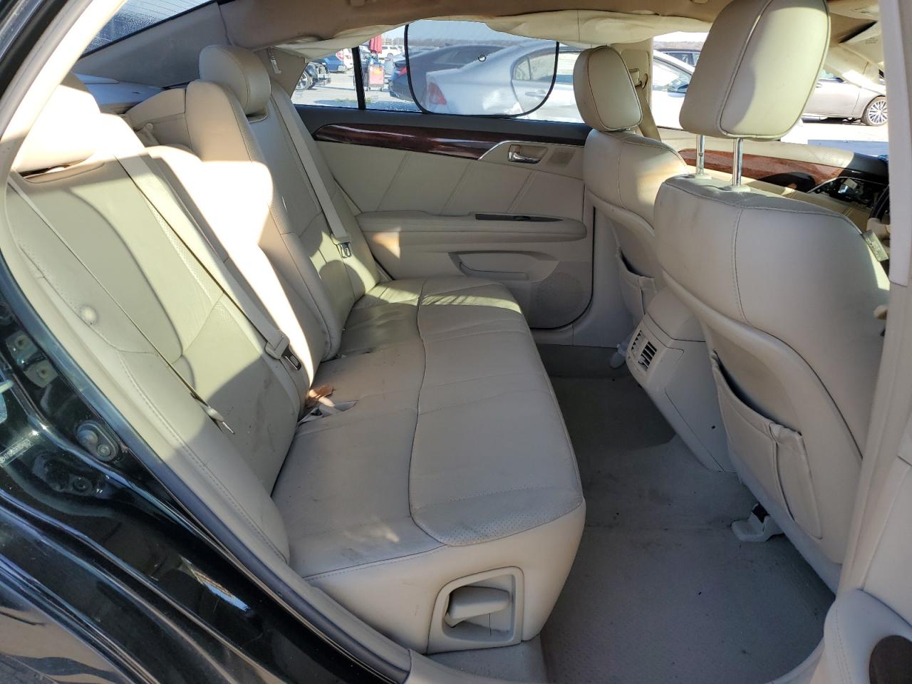 2009 Toyota Avalon - Image 10