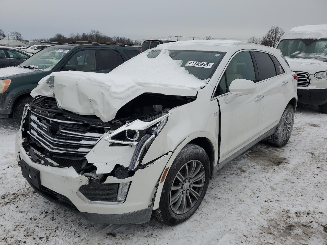 2017 Cadillac XT5 - Image 1
