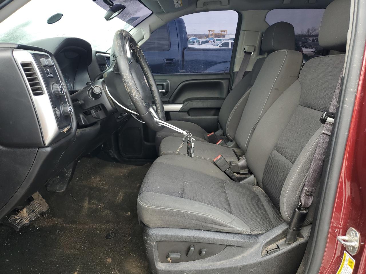2016 Chevrolet Silverado - Image 7