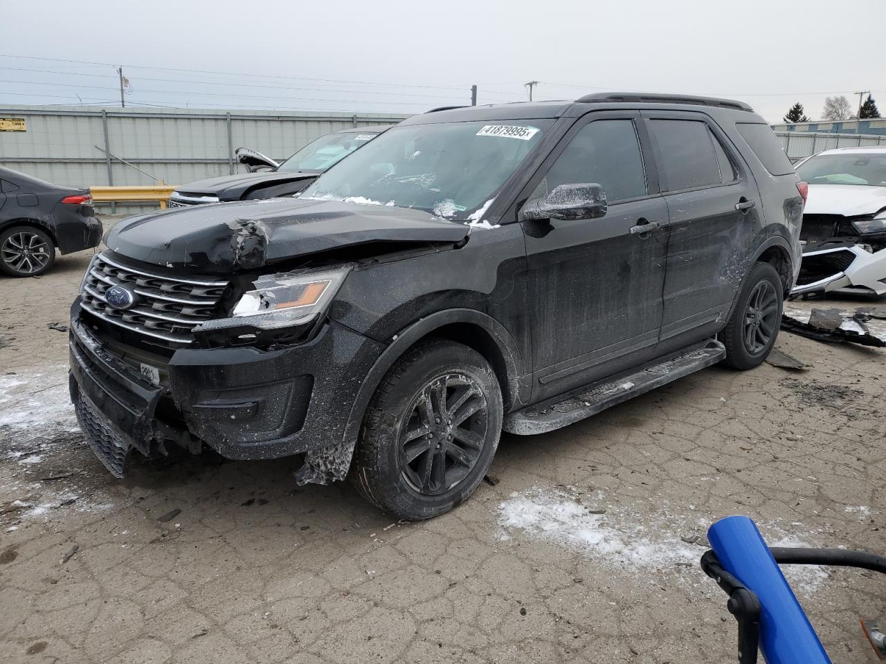 2017 Ford Explorer - Image 1