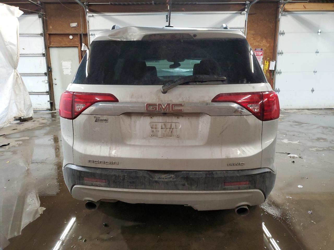 2019 GMC Acadia - Image 6