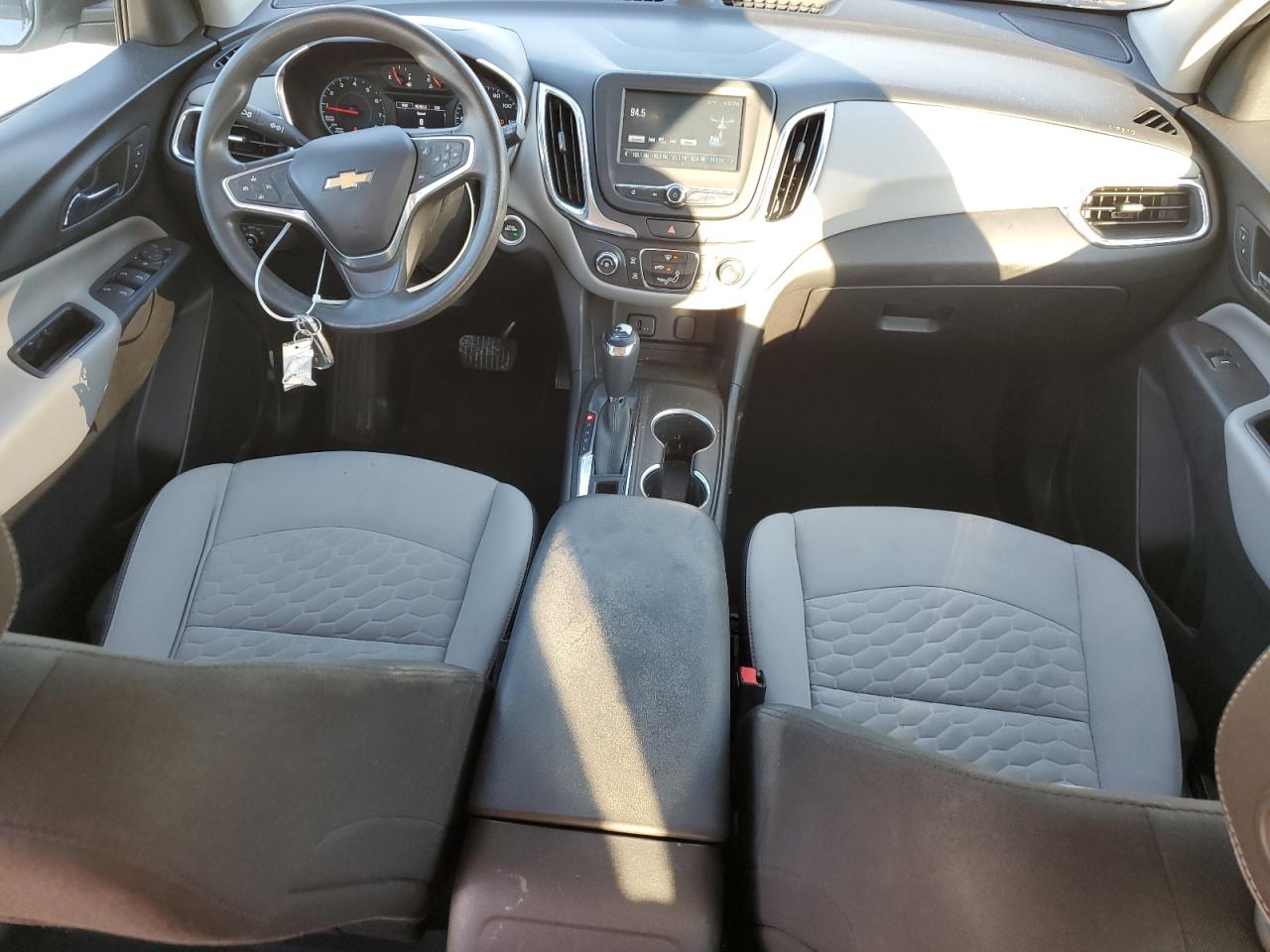 2018 Chevrolet Equinox - Image 8