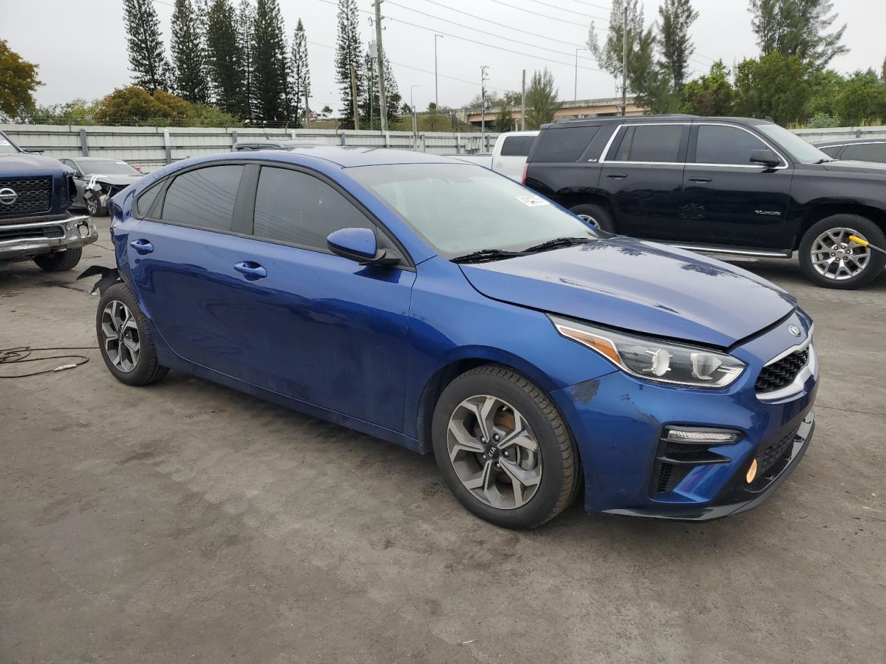 2021 Kia Forte - Image 4