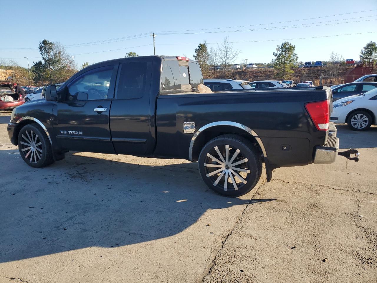 2006 Nissan Titan - Image 2