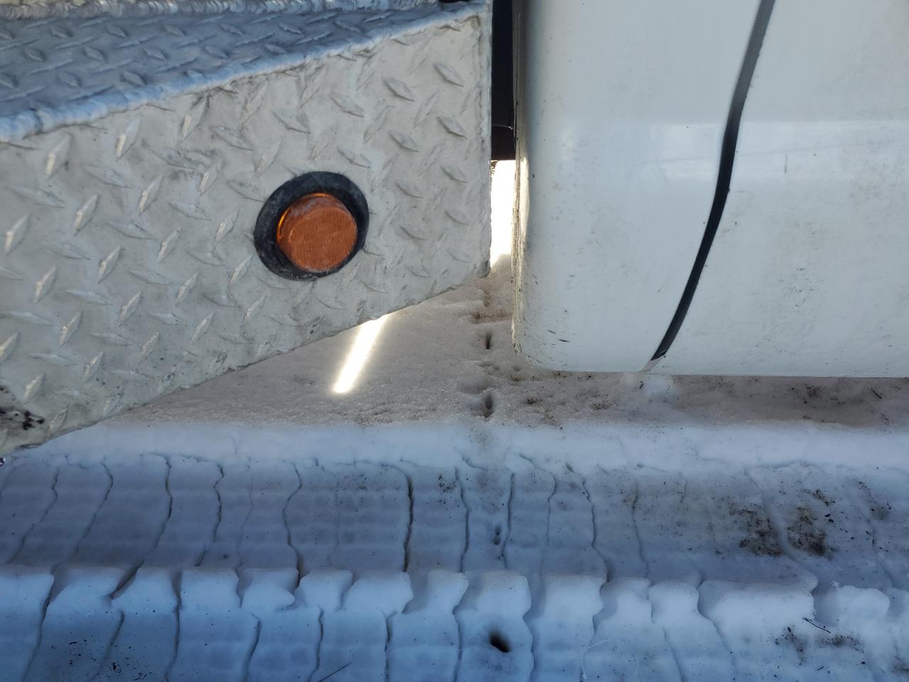 2006 Ford F350 - Image 10